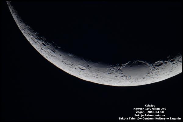 moon-2018-04-18-21_56_41-005.jpg