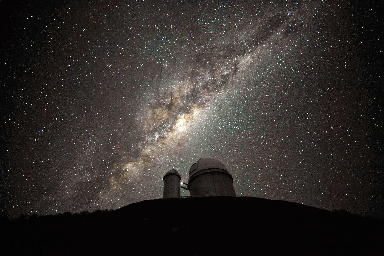 The Galactic Centre and Bulge above the ESO 3.6-metre telescope