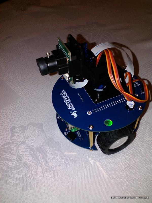 Robot AlfaBot 2 - RaspberryPi