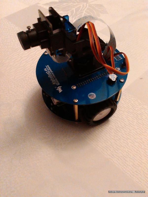 Robot AlfaBot 2 - RaspberryPi